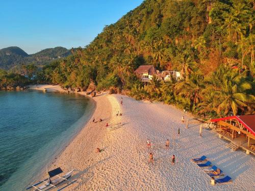White Beach Sand and Cottages Buruanga Aklan